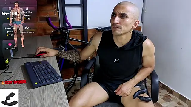 Snapshot of Marck_Muscle chatting on 13, 11, 2025 Marck Muscle online show from 13, 11, 2025