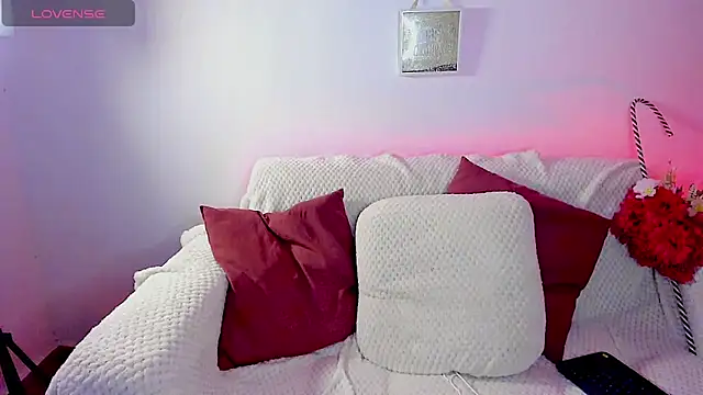 Buttyy Cherry online show from 2, 12, 2025