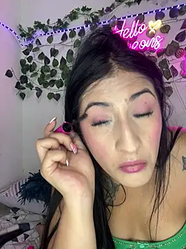 Snapshot of alondra_darling chatting on 20, 3, 2025 alondra darling online show from 20, 3, 2025