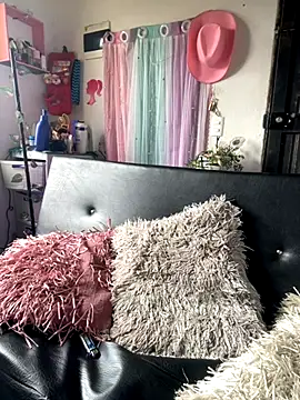 Snapshot of alondra_darling chatting on 30, 10, 2025 alondra darling online show from 30, 10, 2025