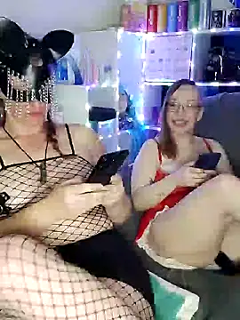 Snapshot of Isabella_Geney chatting on 6, 12, 2024 Isabella Geney online show from 6, 12, 2024