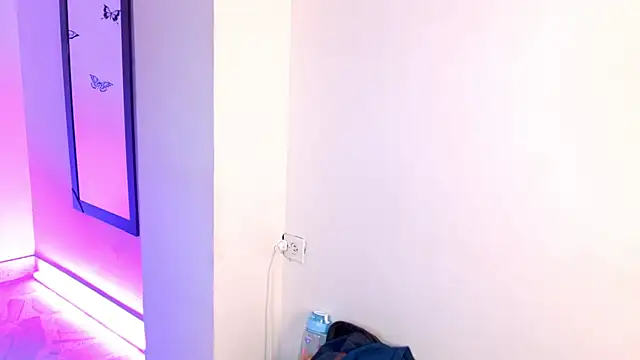 Lilly Peach22 online show from 11, 9, 2025