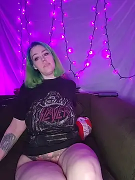 EverlyEster online show from 24, 5, 2026