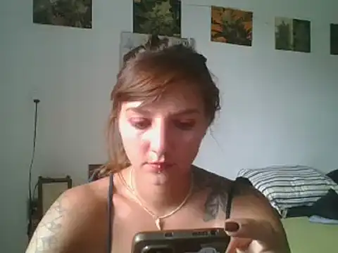 SweetyBabyDemon online show from 27, 2, 2025