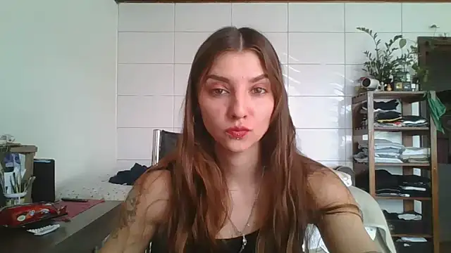 SweetyBabyDemon online show from 17, 9, 2025