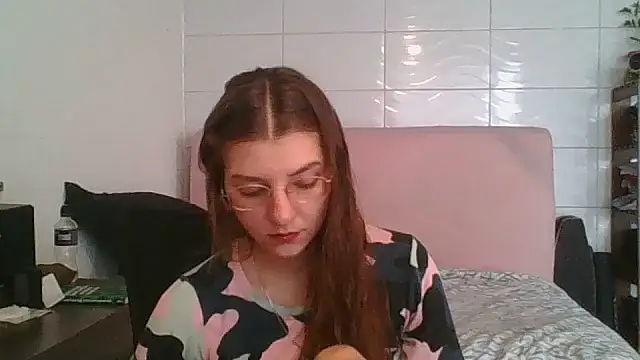 SweetyBabyDemon online show from 6, 10, 2025