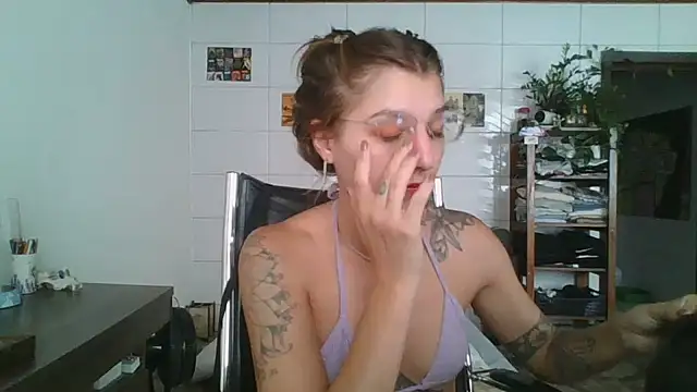 SweetyBabyDemon online show from 18, 2, 2026