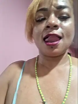 gatadeojosclaros online show from 6, 2, 2025