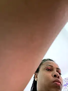 BrianaHazel online show from 5, 11, 2025