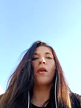 gorgeous11 online show from 19, 2, 2025