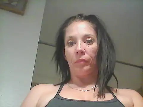 gorgeous11 online show from 25, 2, 2025