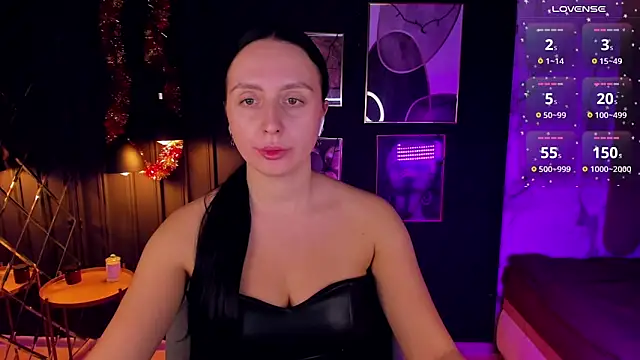 Christy Calypso online show from 31, 12, 2024