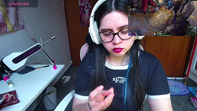 Vallolet Spencer online show from 9, 2, 2025