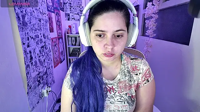 Vallolet Spencer online show from 9, 10, 2025