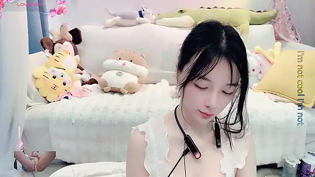 Snapshot of AKiKi711 chatting on 9, 3, 2025 AKiKi711 online show from 9, 3, 2025