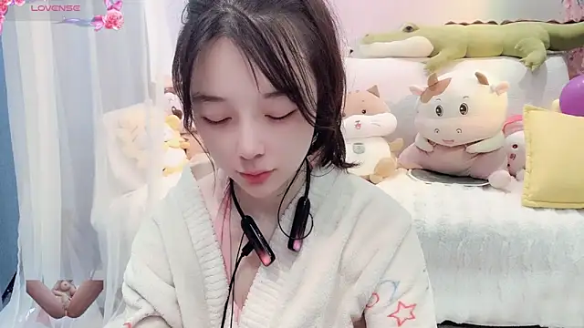 Snapshot of AKiKi711 chatting on 19, 3, 2025 AKiKi711 online show from 19, 3, 2025