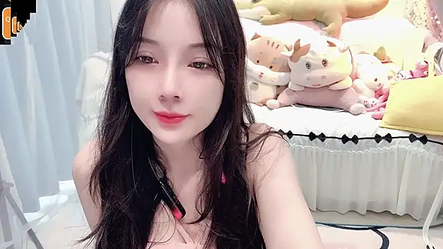 Snapshot of AKiKi711 chatting on 15, 9, 2025 AKiKi711 online show from 15, 9, 2025