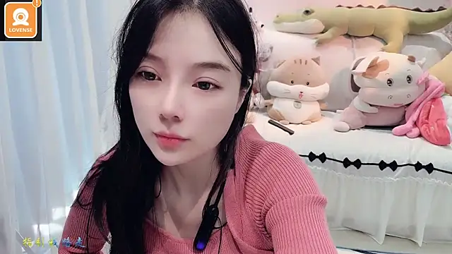 Snapshot of AKiKi711 chatting on 15, 10, 2025 AKiKi711 online show from 15, 10, 2025