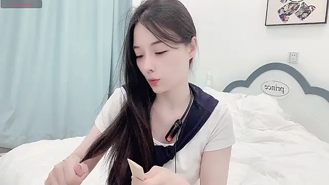 AKiKi711 online show from 14, 4, 2026