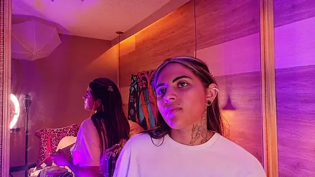 Cori Paige online show from 27, 2, 2026