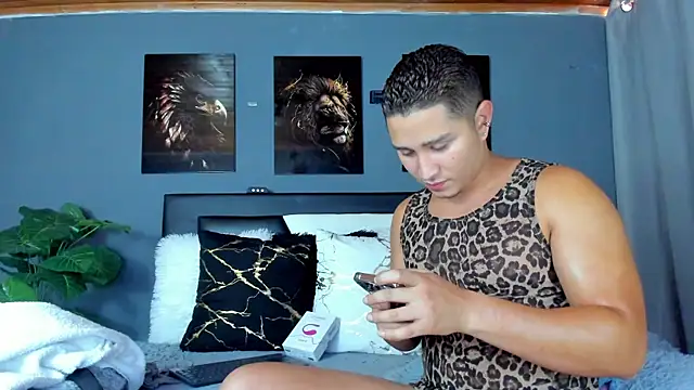 Snapshot of francesco_evan chatting on 19, 9, 2025 francesco evan online show from 19, 9, 2025