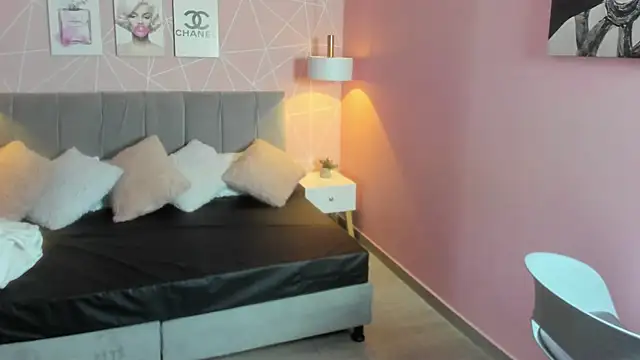 zara  sweet online show from 14, 4, 2026