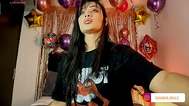 Dannawells online show from 15, 12, 2025