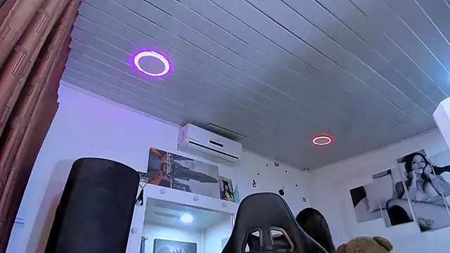 LatinVenuz online show from 28, 1, 2025