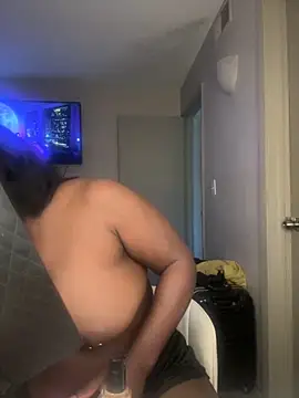 Snapshot of XxMidnightEssencexX chatting on 22, 11, 2025 XxMidnightEssencexX online show from 22, 11, 2025