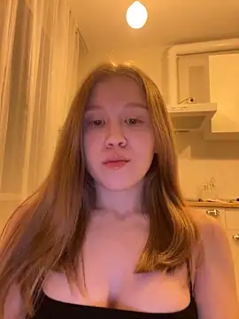 Eva Weyne online show from 14, 12, 2025