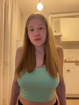 Eva Weyne online show from 12, 7, 2026