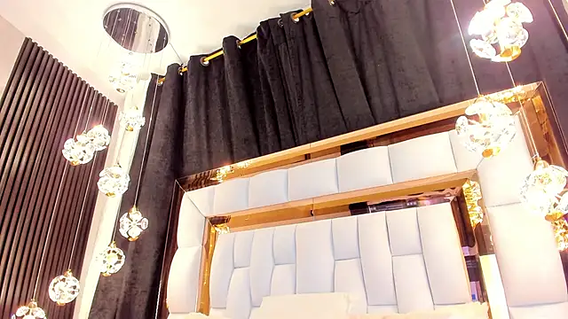 SarayRoyse online show from 11, 3, 2025