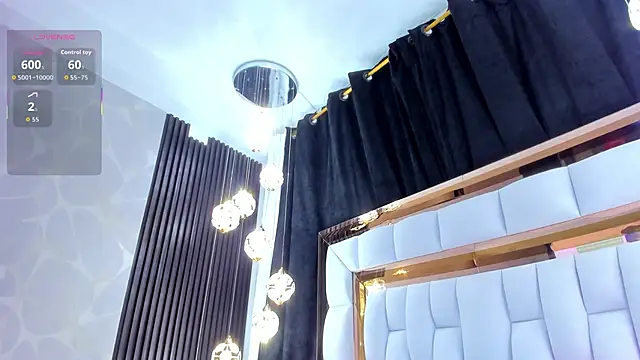 SarayRoyse online show from 22, 11, 2025