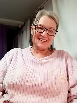 irinamaux online show from 11, 2, 2026