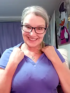 irinamaux online show from 6, 3, 2026