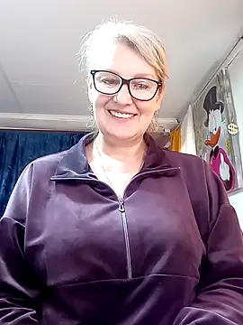 irinamaux online show from 19, 4, 2026