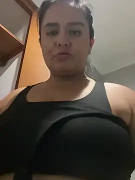 sweett katty  online show from 28, 2, 2025