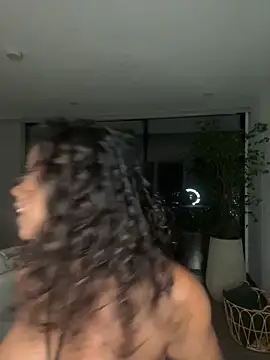 Brunettexio online show from 21, 11, 2025