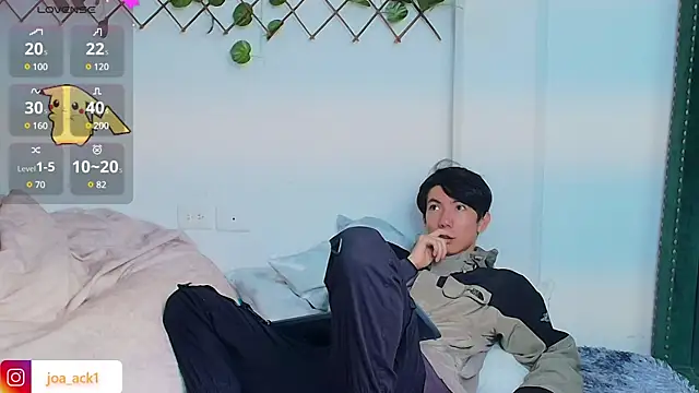 Levii Ackermann online show from 11, 3, 2025