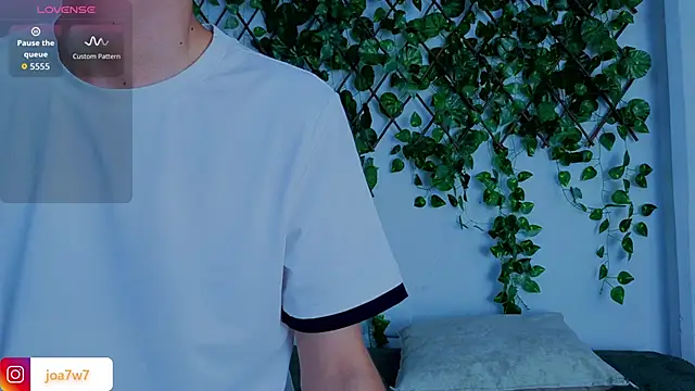 Levii Ackermann online show from 5, 2, 2026