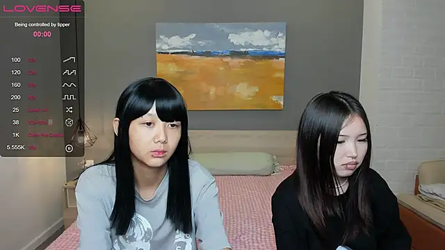 Snapshot of yena_gab chatting on 9, 9, 2025 yena gab online show from 9, 9, 2025