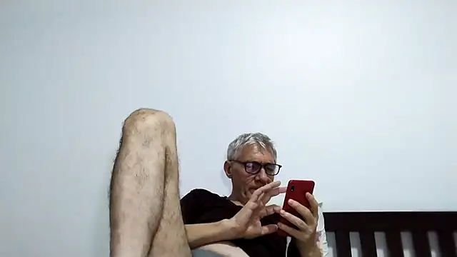 BIGUNCUTHARDCOCK online show from 11, 2, 2026