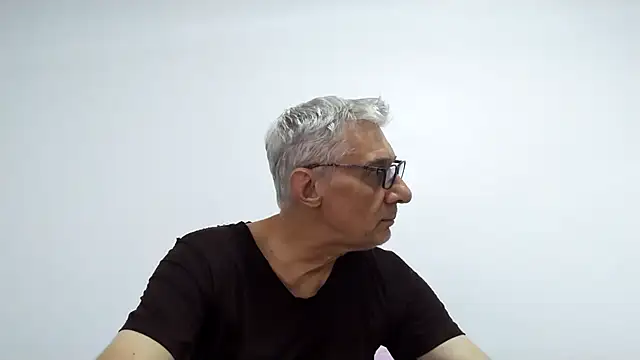 BIGUNCUTHARDCOCK online show from 8, 5, 2026
