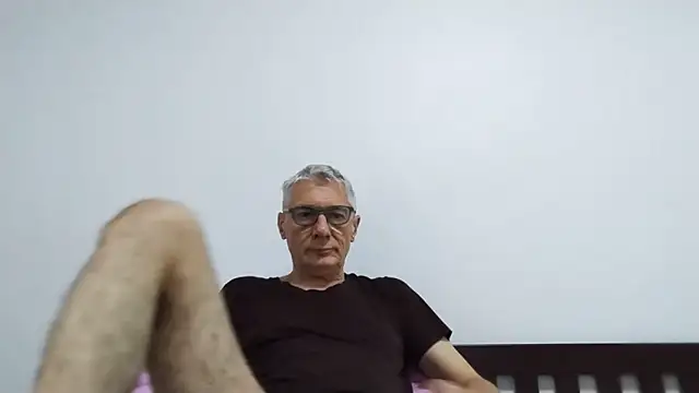 BIGUNCUTHARDCOCK online show from 19, 5, 2026