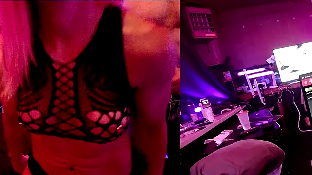 MadisonMarie online show from 4, 1, 2025