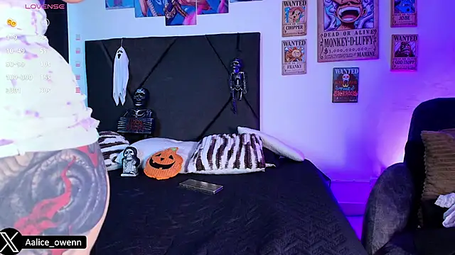 Aliceowenn online show from 22, 10, 2025