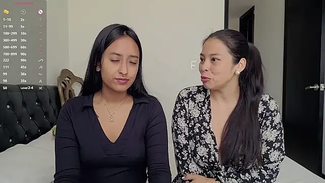 2SummerLove1 online show from 19, 1, 2025