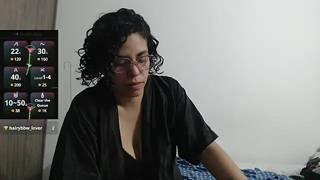 Snapshot of Anne_purple chatting on 4, 3, 2025 Anne purple online show from 4, 3, 2025