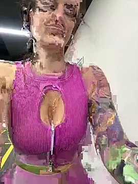 Snapshot of _AHHA_ chatting on 11, 3, 2025 AHHA online show from 11, 3, 2025