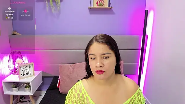 Alicebrooks  online show from 25, 11, 2025